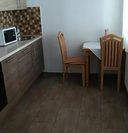 Szentmarton Vendeghaz Apartment *
